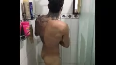 Play Allan Guerra Gomes, MMA Fighter, Masturbating in the Shower with a Big Dick