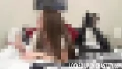 Redare Experimentați schimbul de putere suprem cu acest joc palpitant de castitate într-o fantezie POV femdom