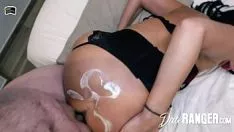 Odtwórz Pornografia z mężczyzną i dwiema grubymi kobietami