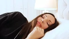 Jouer L'intensa esperienza porno amatoriale POV di Lilu Moon