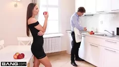 Redare DP Delight a lui Kristy Black: Un trio de reținut