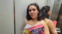 Afspelen Latina buurman's stomende creampie -ontmoeting