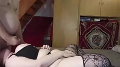 Reproducir BBW Slut toma dos pollas gruesas en intenso gangbang